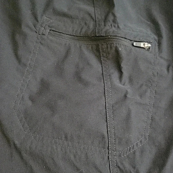 Eddie Bauer Capris - Picture 3 of 4